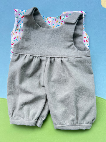 Classic/Sitting Friend Overalls & T Set - Green & Sprinkles