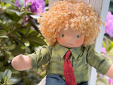 Sitting Friend - Sammy (sunkissed skin tone)