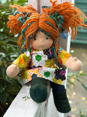 Sitting Friend -  Marigold