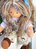 Sitting Friend Francesca (sunkissed)