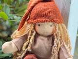 Sitting Friend - Pumpkin