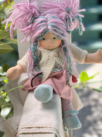 Little Forever Friend - Isla