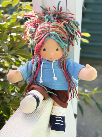 Sitting Friend - Aria