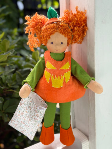 Little Friend - Pumpkin 1 Patch (sunkissed )