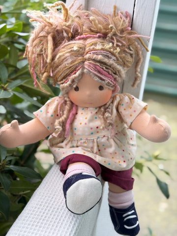 Sitting Friend - Patty