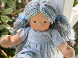 Sitting Friend - Bluebelle