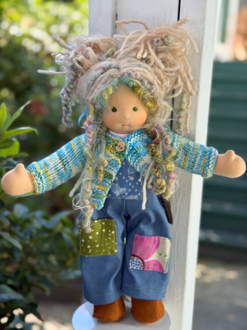 Little Friend Arla (sunkissed)