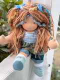 Sitting Friend - Callista