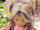 Sitting Friend - Rose (sunkissed skin tone)