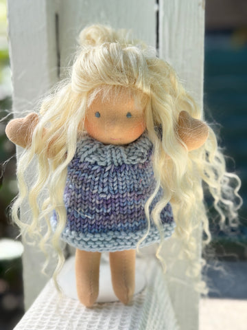 Mini Dolls - Ashley (sunkissed skin tone)