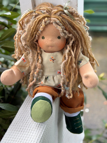 Sitting Friend - Hannah