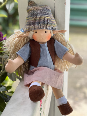 Little Forever Friend Elf - Elfie