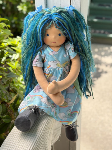 Forever Friend  - Bluebelle (sunkissed skin tone)