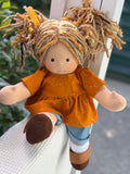 Sitting Friend Coco (sunkissed)