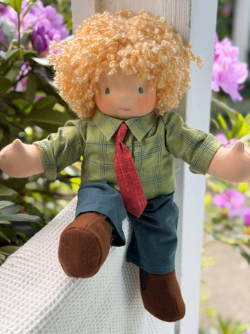 Sitting Friend - Sammy (sunkissed skin tone)