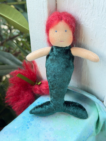 Mini Mermaid - Red/Green
