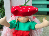 Little Forever Friend Strawberry Elves - 10 Cupcake
