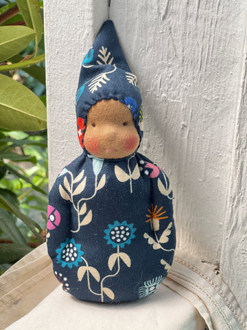 Adventure Buddy  - Blue Flowers (Mocha)