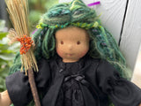 Little Friend Witch Esmeralda (Mocha)
