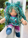 Sitting Friend - Tilly (sun-kissed skin tone)