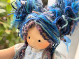 Sitting Friend - Lapis (sunkissed skin tone)