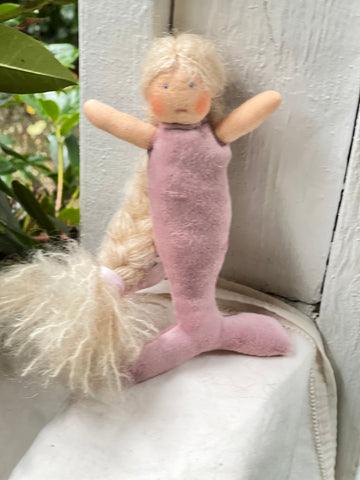 Mini Mermaid - Blonde/ Pink