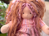 Sitting Friend - Dottie (sun-kissed skin tone)