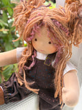 Sitting Friend - Mia (sunkissed skin tone)