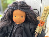 Little Friend Witch Raven (le mocha)