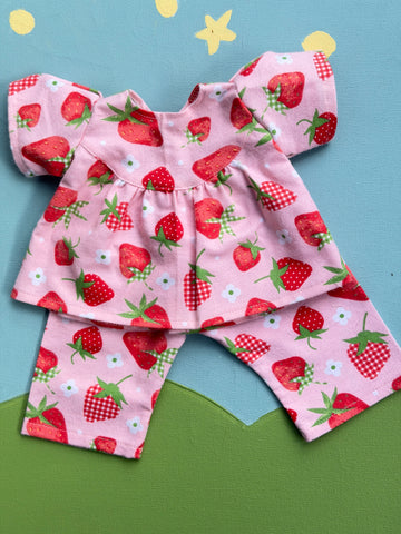Classic/Sitting Friend Flannel PJ's- Strawberries