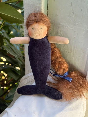 Mini Mermaid - Chestnut/Blue
