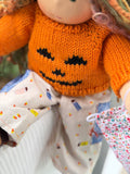 Sitting Friend Pumpkin (sunkissed)