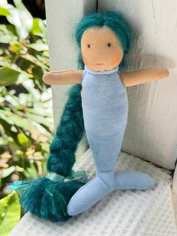 Mini Mermaid - Teal Hair/Blue