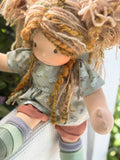 Sitting Friend - Candace (sun-kissed skin tone)