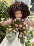 Sitting Friend - Chloe (sun-kissed skin tone)