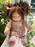 Sitting Friend - Patty (sun-kissed skin tone)