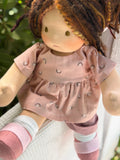 Sitting Friend - Patty (sun-kissed skin tone)