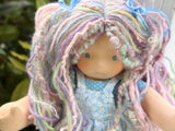 Sitting Friend - Candy (sun-kissed skin tone)