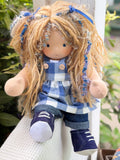 Sitting Friend - Daphne (sun-kissed skin tone)