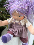 Sitting Friend - Alice (sun-kissed skin tone)