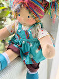 Sitting Friend - Happy (sun-kissed skin tone)