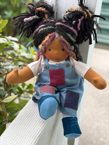 Sitting Friend - Hayley (LE mocha skin tone)