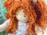 Sitting Friend - Poppy (sun-kissed skin tone)