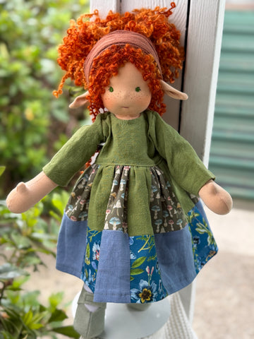 Little Forever Friend Elf - Skipper (sunkissed skin tone)