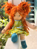 Sitting Friend - Abigail (sunkissed skin tone)