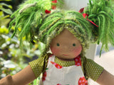 Sitting Friend - Apple 'Honeycrisp' (le mocha skin tone)