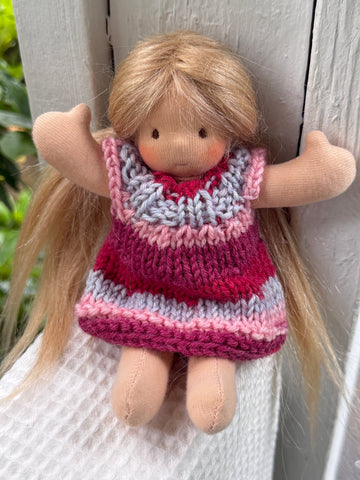 Mini Dolls -  1 (sunkissed skin tone)