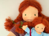 Sitting Friend and Child Poppy and Pippi (sunkissed)