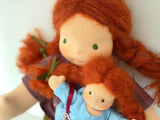Sitting Friend and Child Poppy and Pippi (sunkissed)