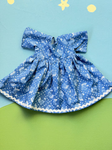 Little Friend Dress Chickens